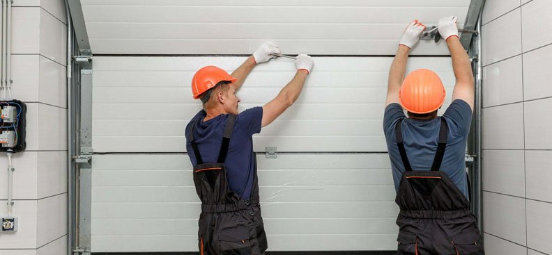 Garage Door: Installation